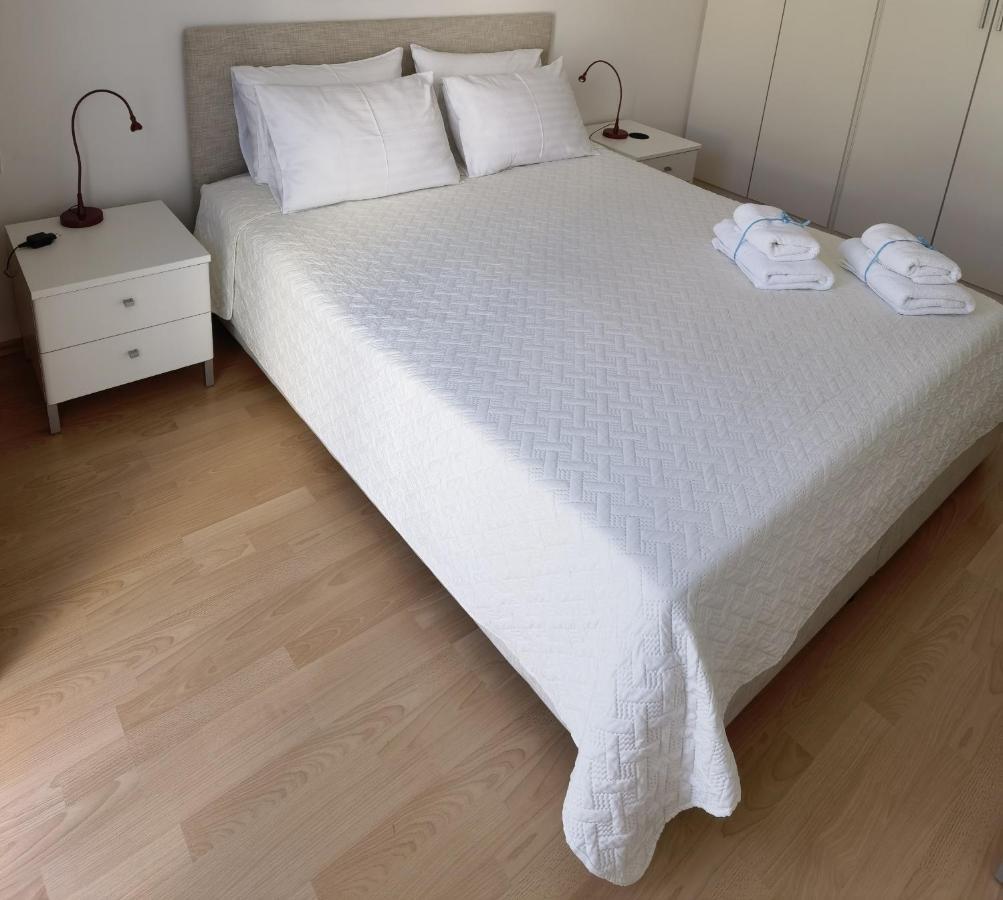 Aria Deluxe Superior 5 Star Apartment, Your Piece Of Heaven By The Sea & Park, With Sea & Park View Novigrad (Istria) Exterior foto