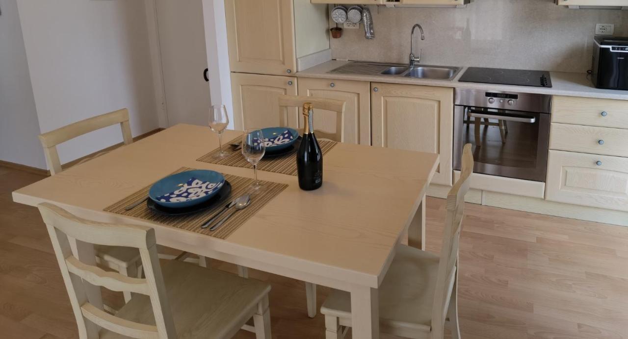 Aria Deluxe Superior 5 Star Apartment, Your Piece Of Heaven By The Sea & Park, With Sea & Park View Novigrad (Istria) Exterior foto