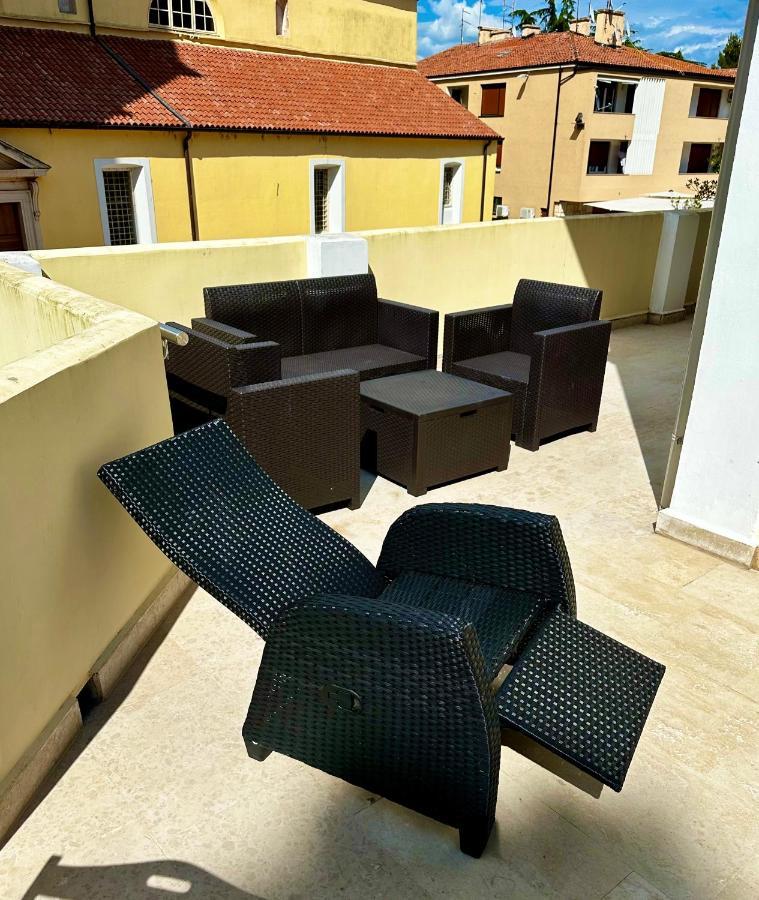 Aria Deluxe Superior 5 Star Apartment, Your Piece Of Heaven By The Sea & Park, With Sea & Park View Novigrad (Istria) Exterior foto