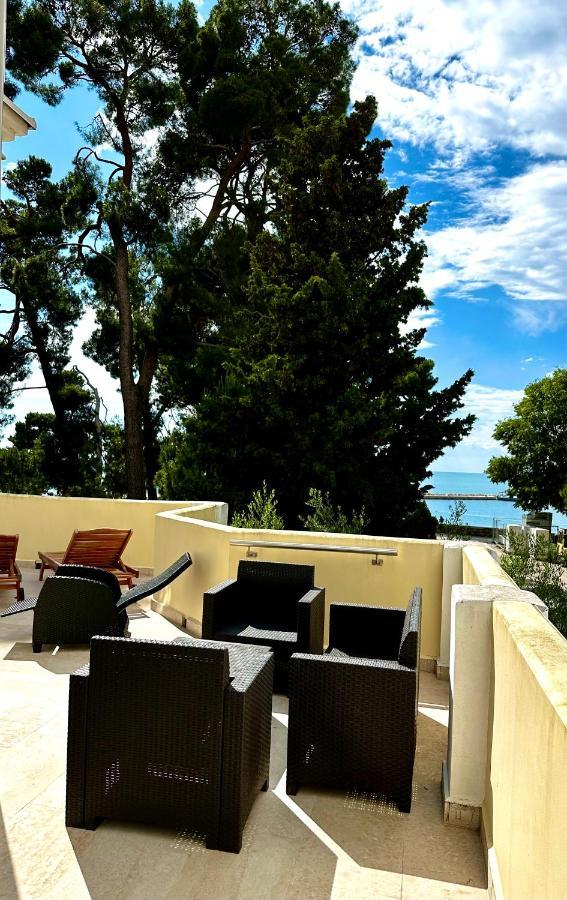 Aria Deluxe Superior 5 Star Apartment, Your Piece Of Heaven By The Sea & Park, With Sea & Park View Novigrad (Istria) Exterior foto